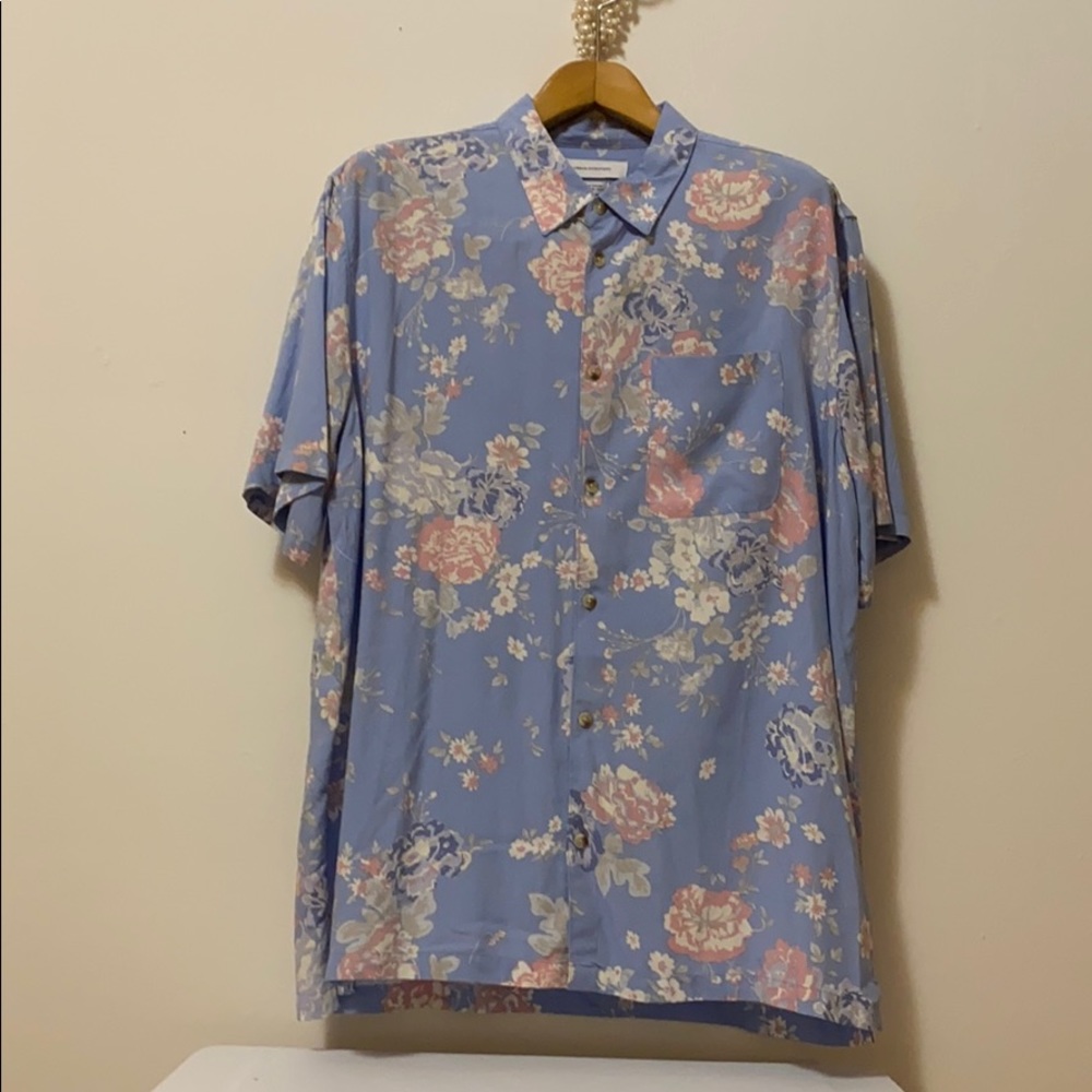 URBAN OUTFITTERS SIZE L BLUE
